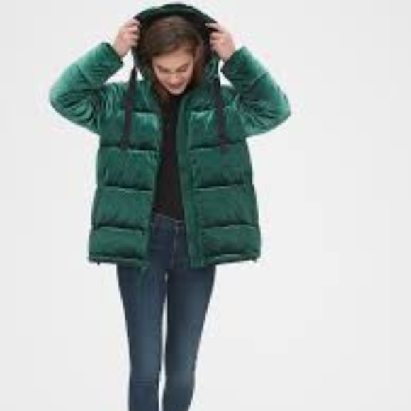 Nwot Gap Green Velvet Puffer Jacket 